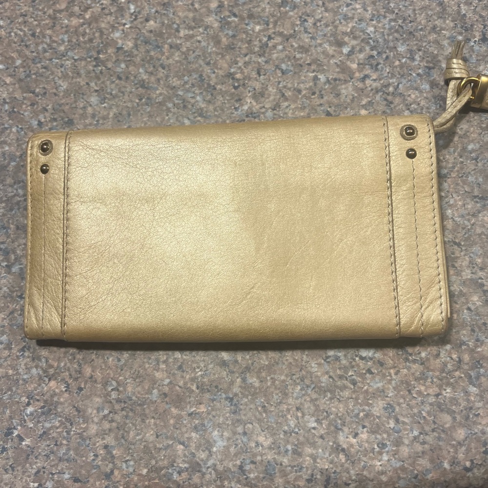 Chloe Metallic Gold Wallet - Picture 2 of 13